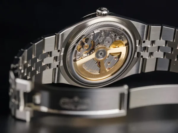 Rolex Milgauss 36mm / 40mm Oystersteel Automatic Watch