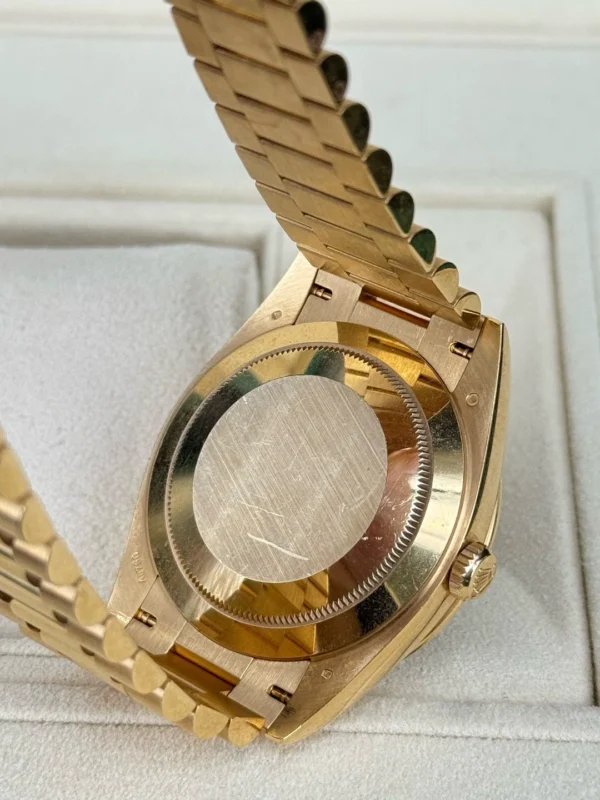 Rolex Day-Date 36mm 18K Yellow Gold Baguette Diamond Bezel President Bracelet Automatic Watch