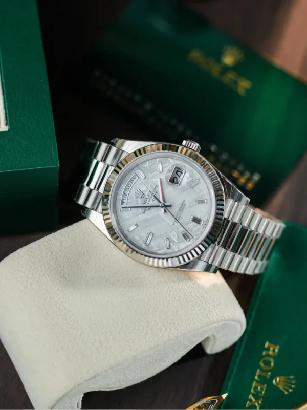 mmexport1773741524885 Rolex Day-Date 40mm Platinum Baguette Diamond Bezel President Bracelet Automatic Watch